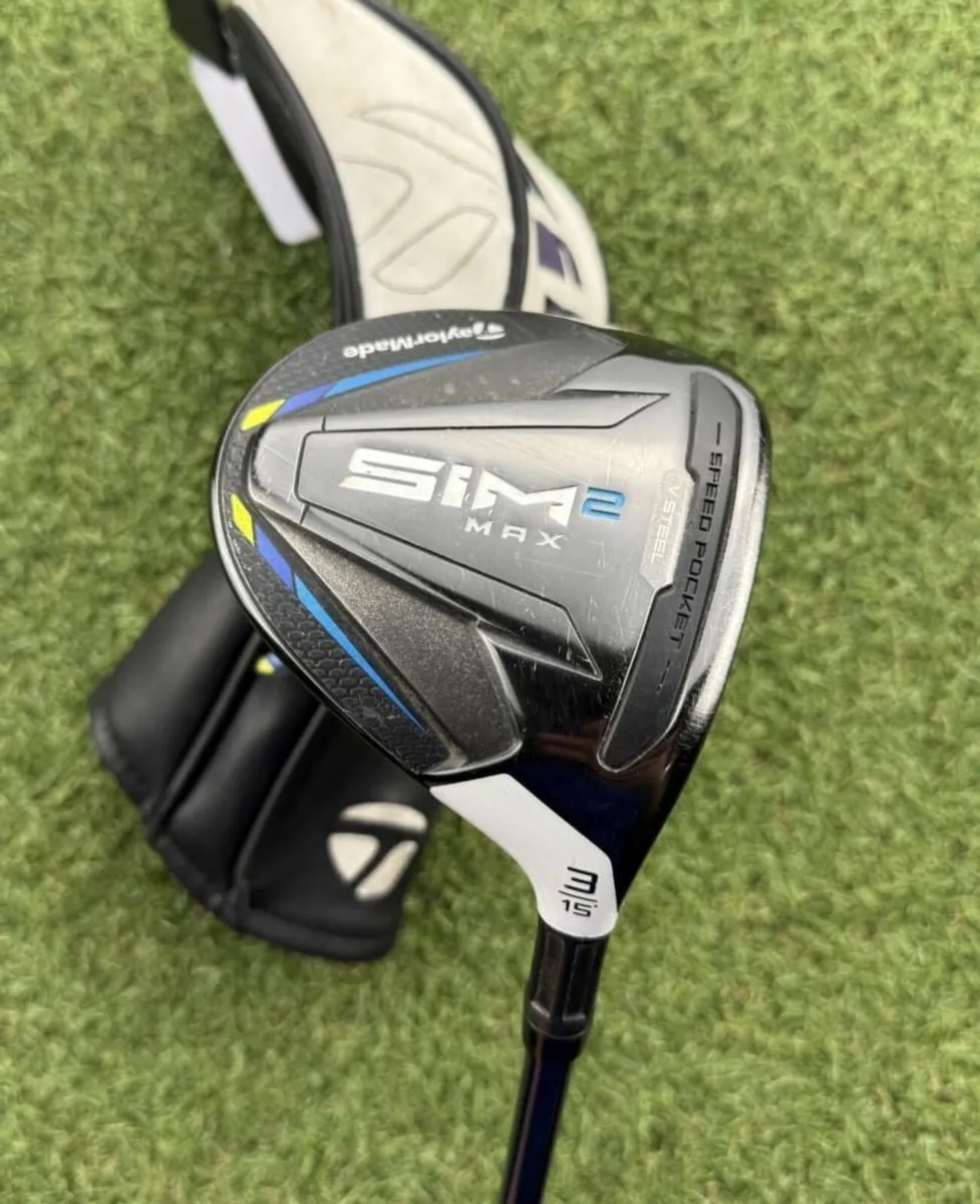 TAYLORMADE SIM 2 MAX #3 WOOD 15° / REGULAR - Image 2