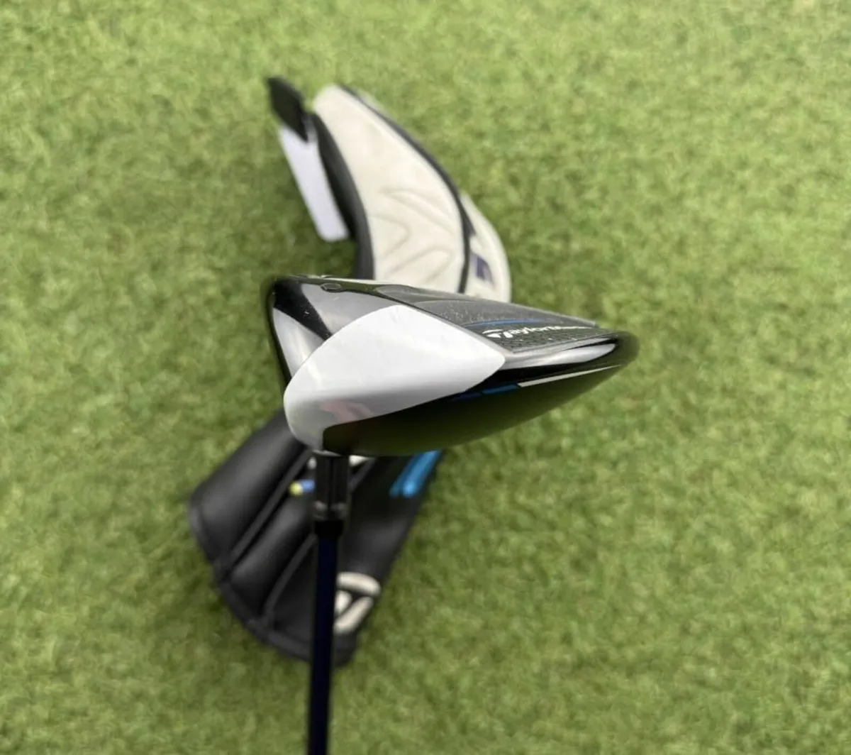 TAYLORMADE SIM 2 MAX #3 WOOD 15° / REGULAR - Image 3