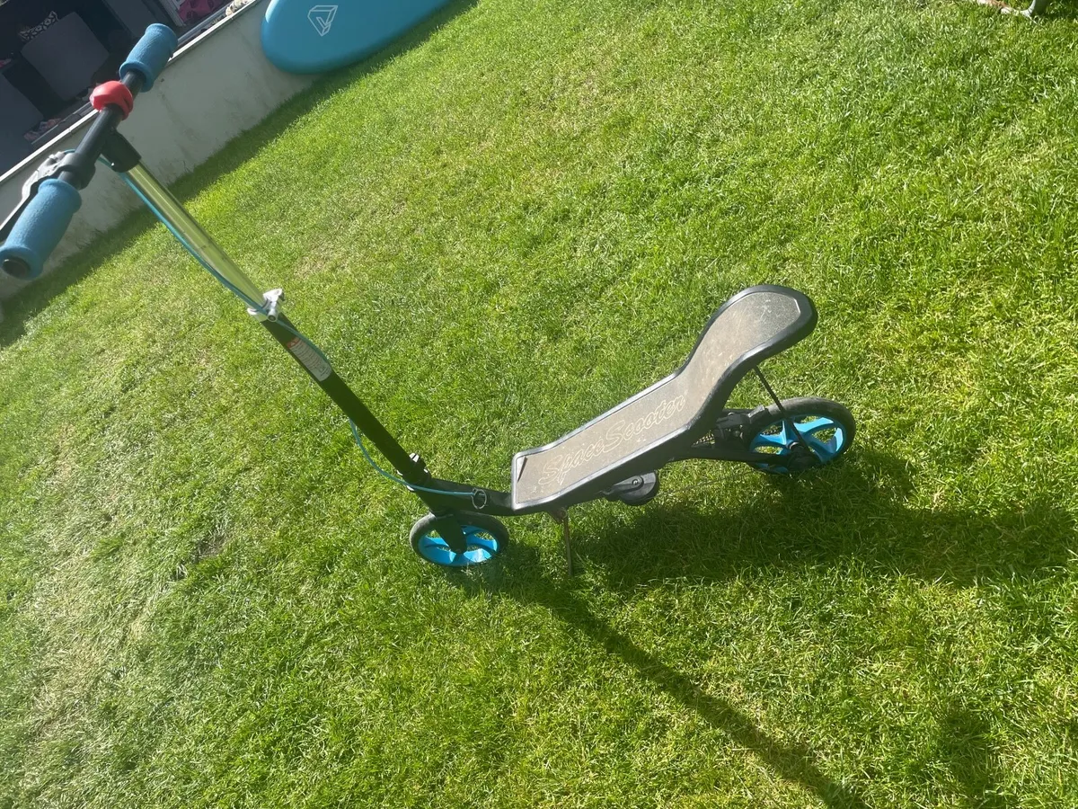 Space scooter - Image 3