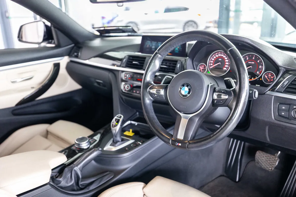 BMW 4-Series 420D Z4BH 2DR AUTO - Image 4