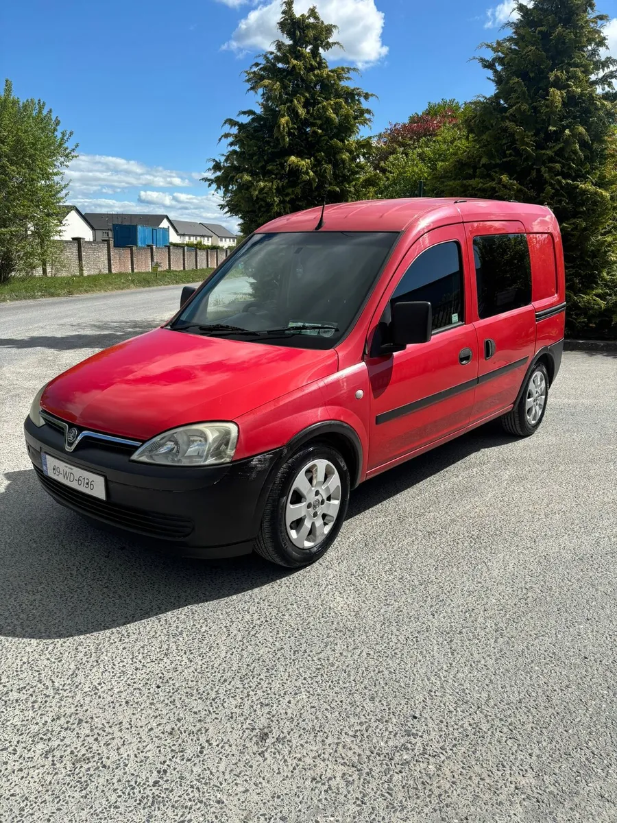 Vauxhall Combo 5 seats NCT - Image 1