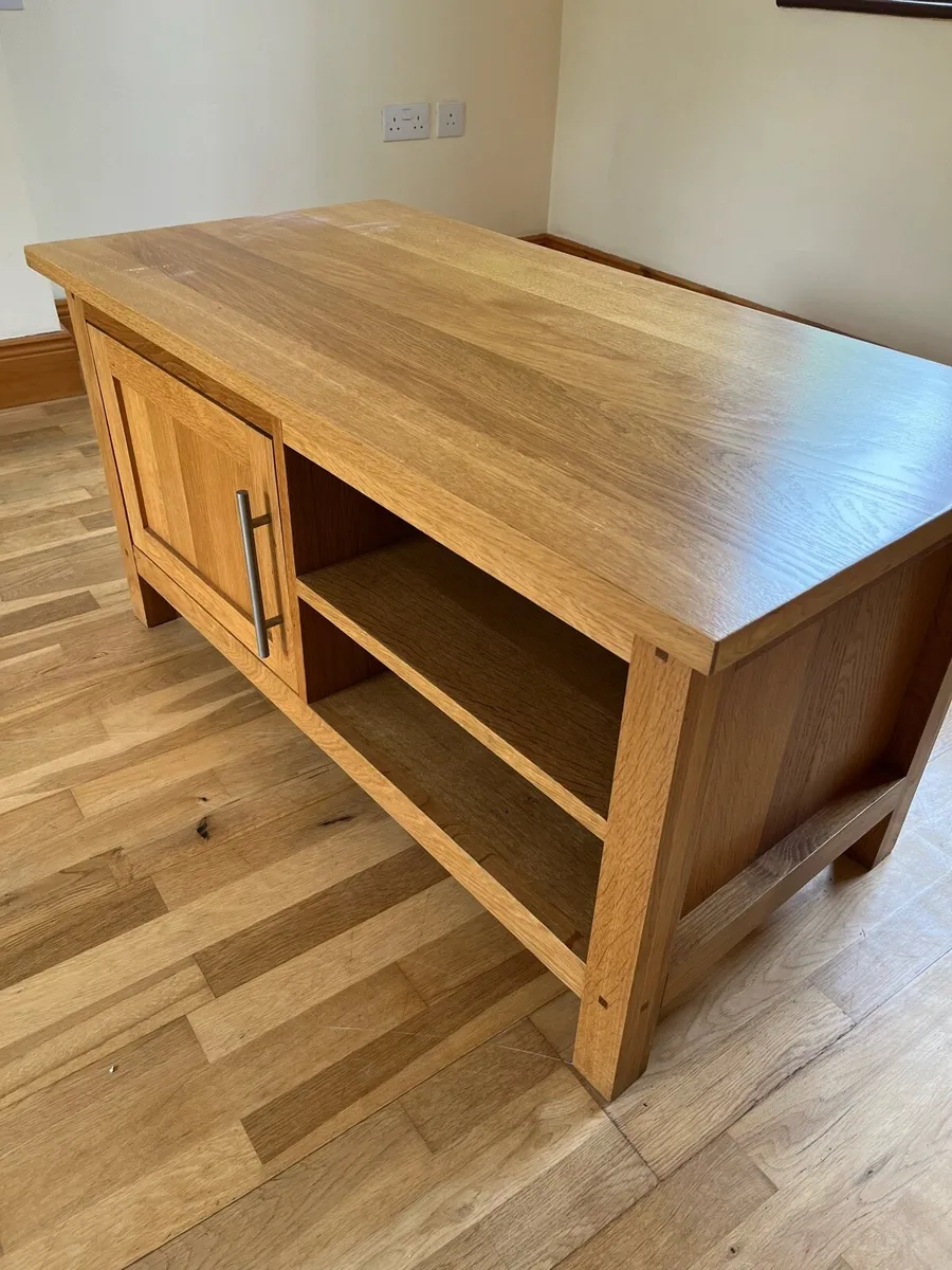 TV Unit - Image 3