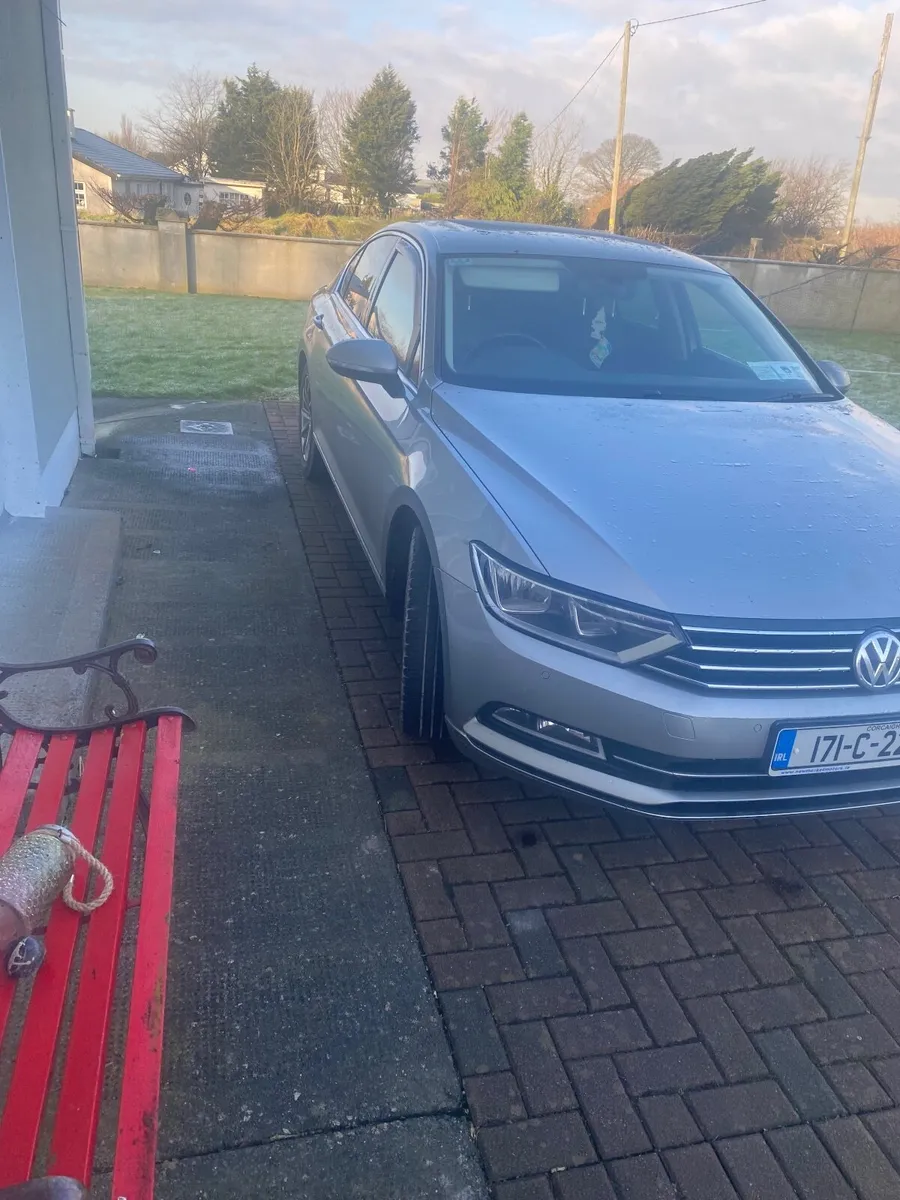 Volkswagen Passat 2017 - Image 3