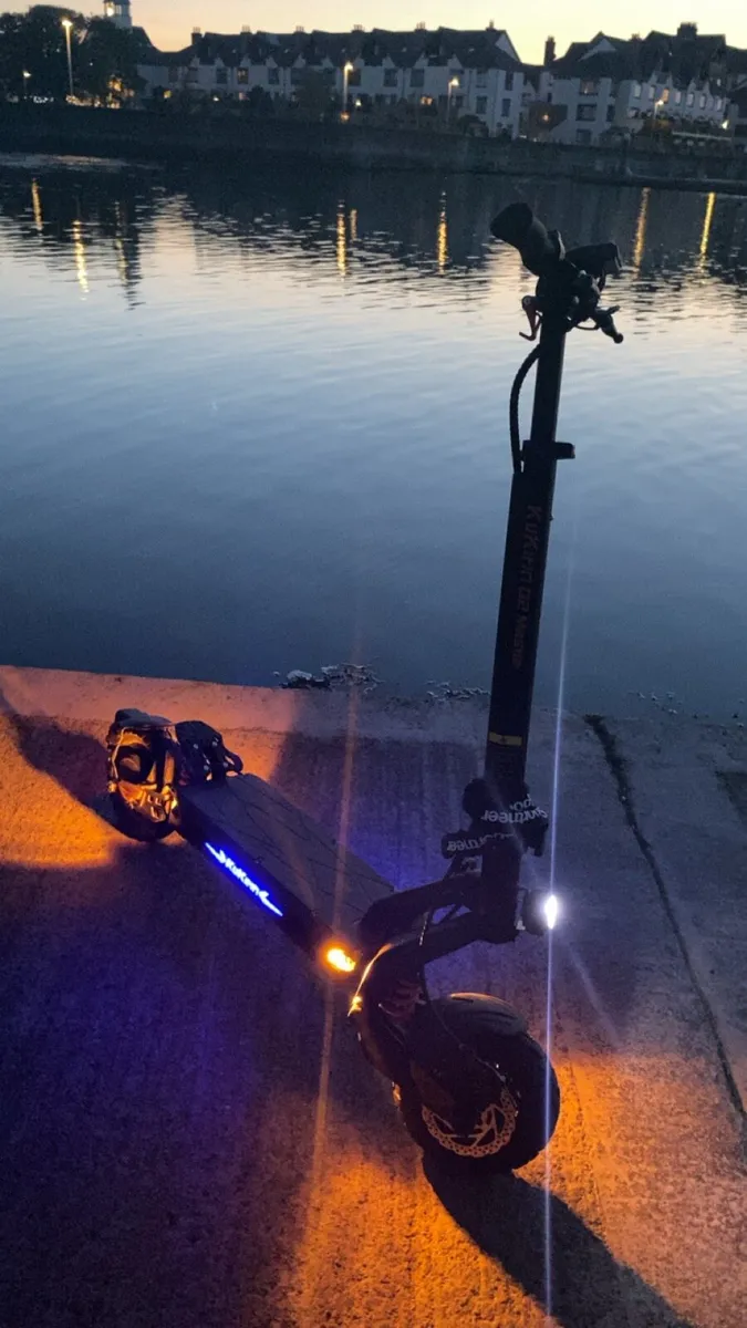 Kukirin G2 Master E scooter - Image 2