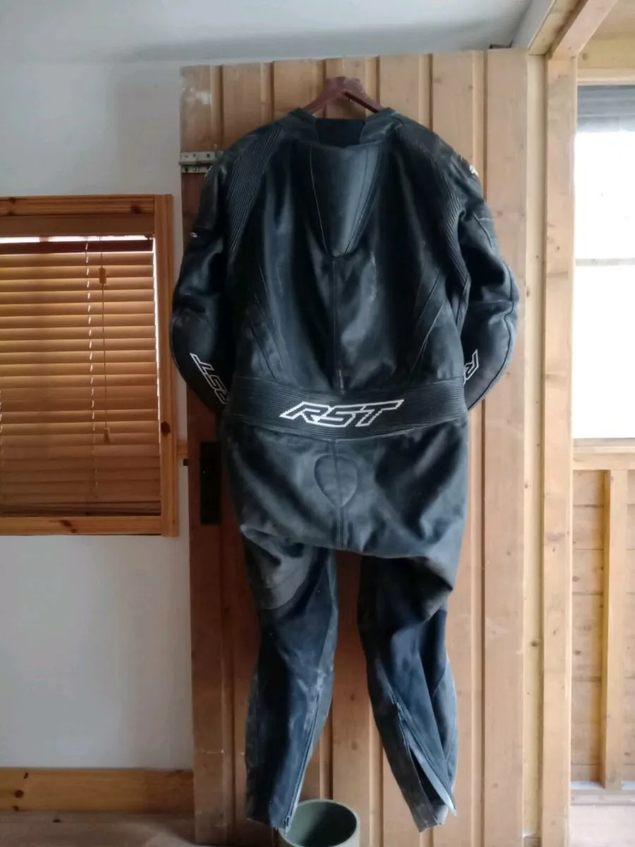 One piece leather race suit - Image 2
