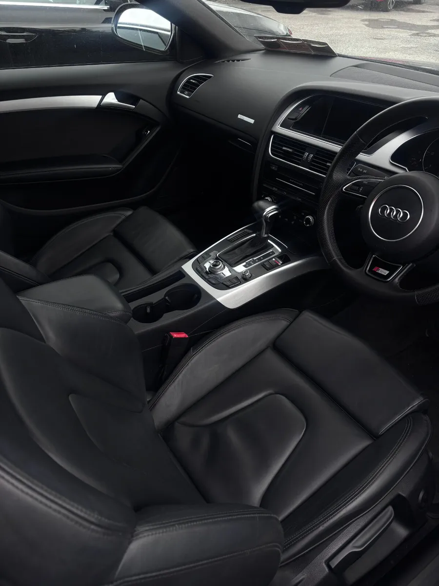 161 Audi A5 2.0 TDI , S LINE - Image 4