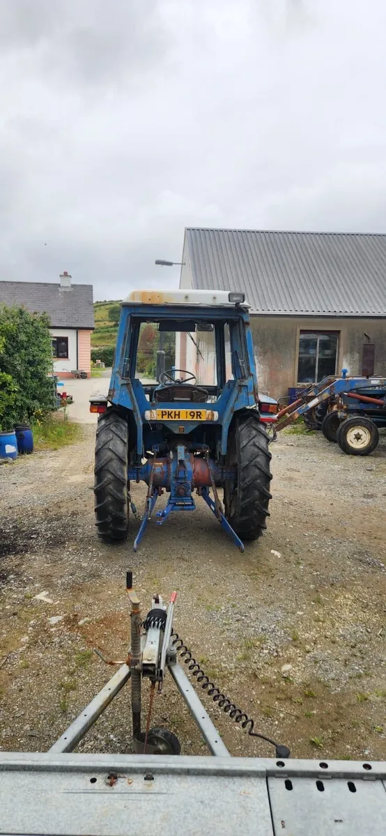 Ford 4600 - Image 4