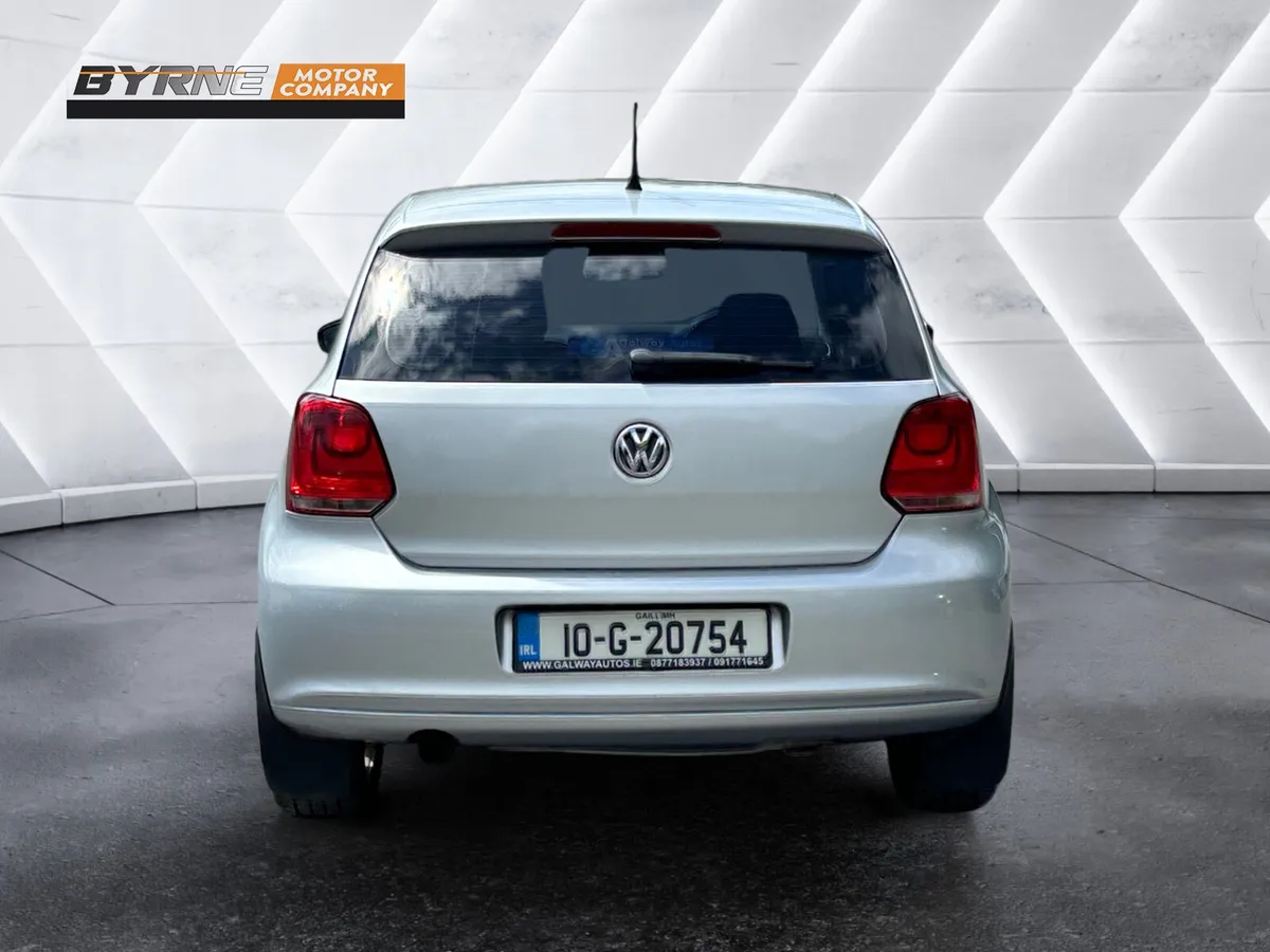 VOLKSWAGEN POLO 1.4 DSG, 2010 - Image 4