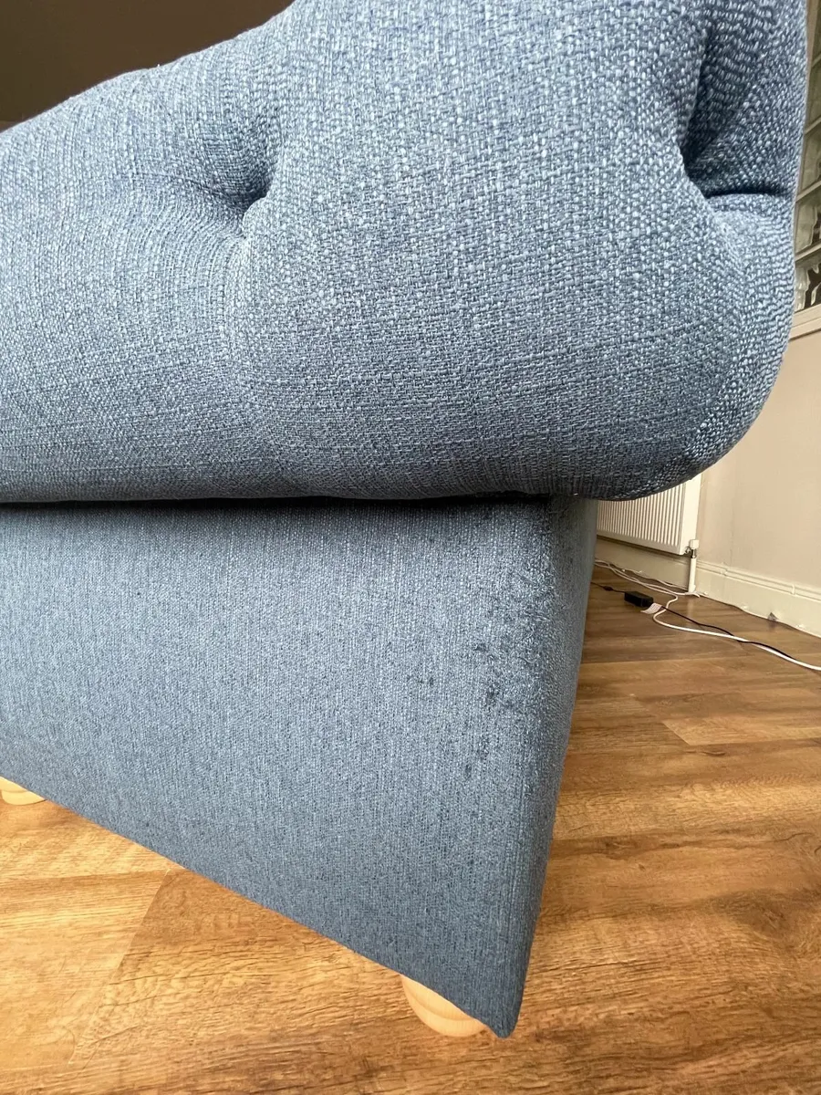 sofa - Image 2