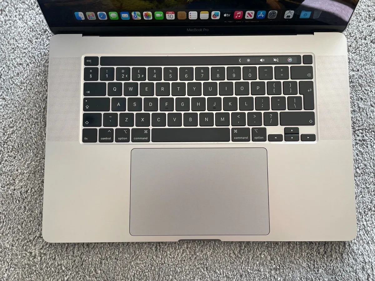 16" Apple MacBook Pro 2019 (512GB SSD | 16GB RAM) - Image 4
