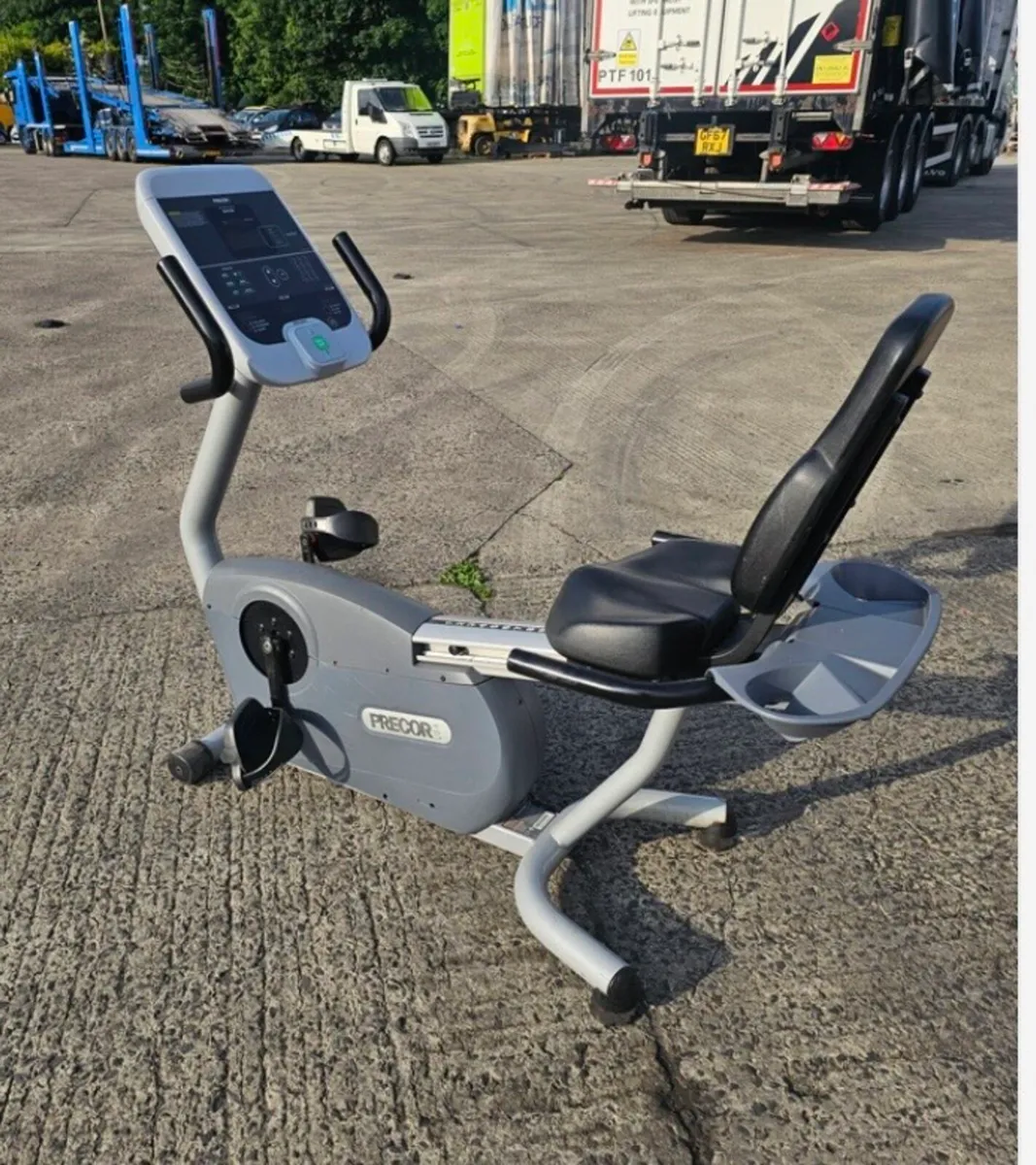 Precor recumbent bike - Image 2