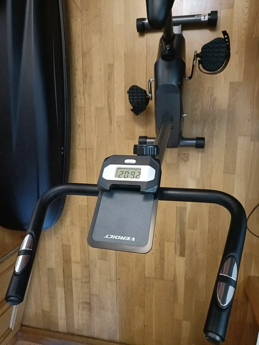 exercise bike - Image 3