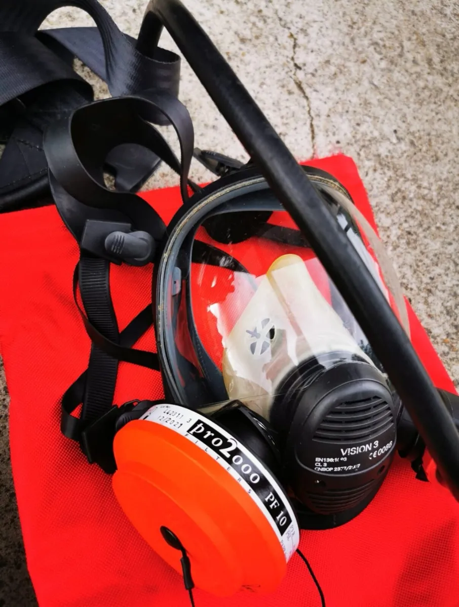 3M Scott safety vision face mask - Image 3