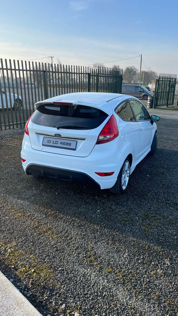 Zetec S Fiesta - Image 1