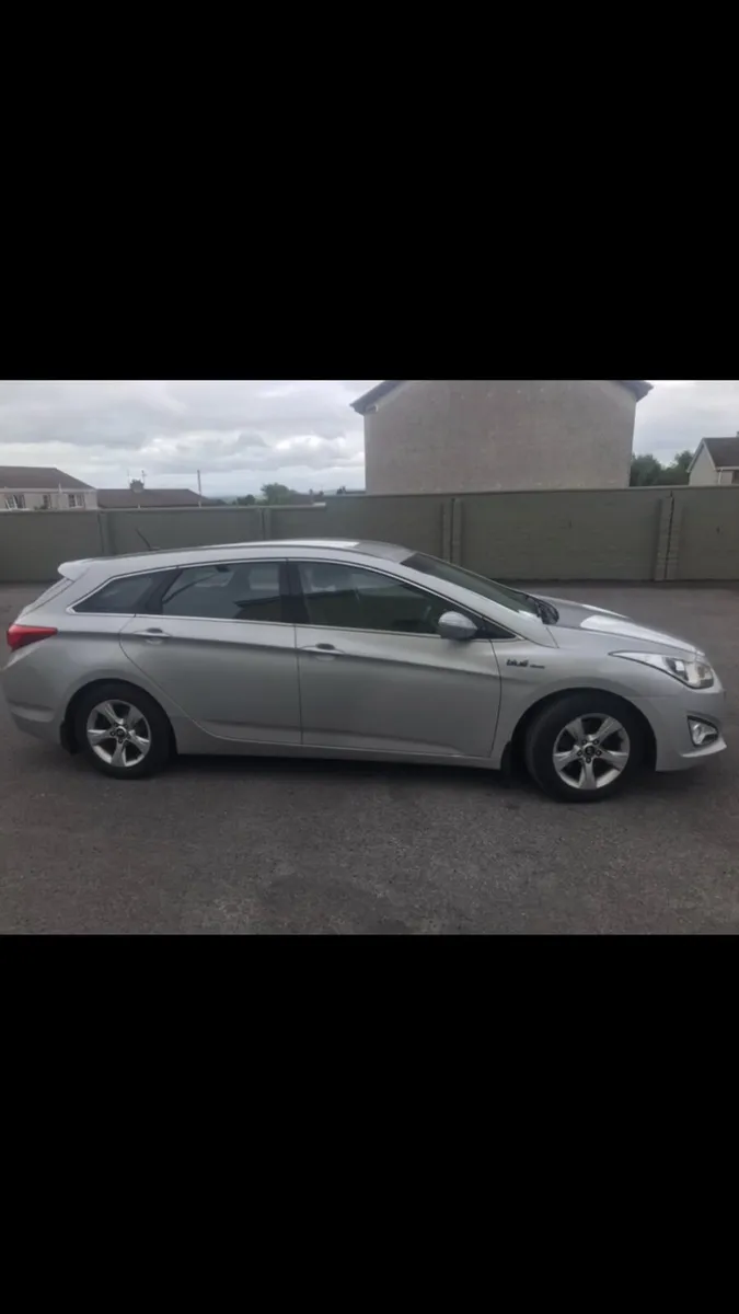 Hyundai i40 2011 - Image 1