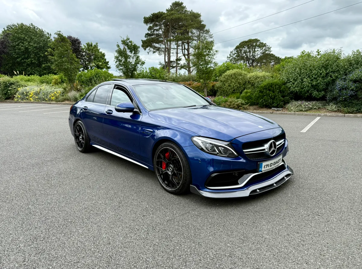 2017 MERCEDES C63s Premium Plus 4.0 AMG - Image 1