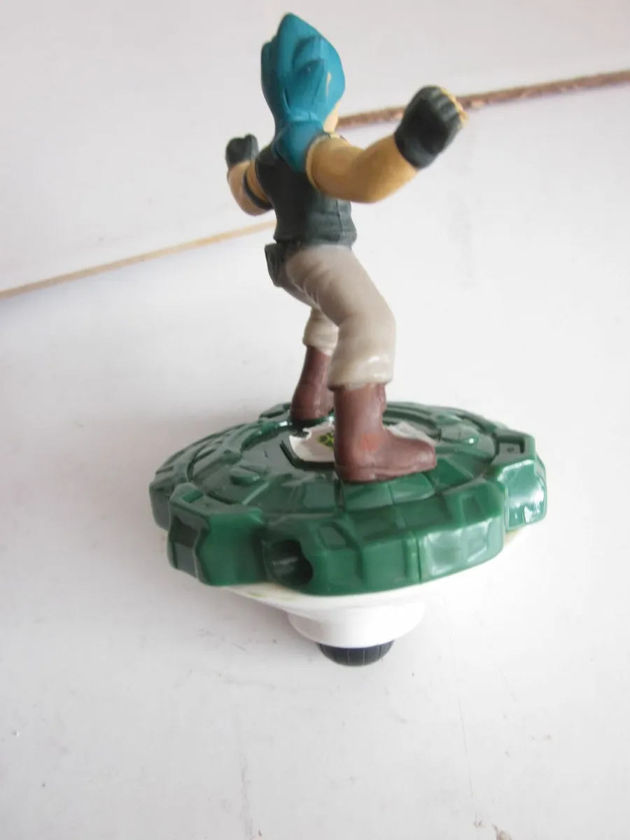 Spinning Top Figurine TA MB TX 2013made Mc Donalds - Image 2