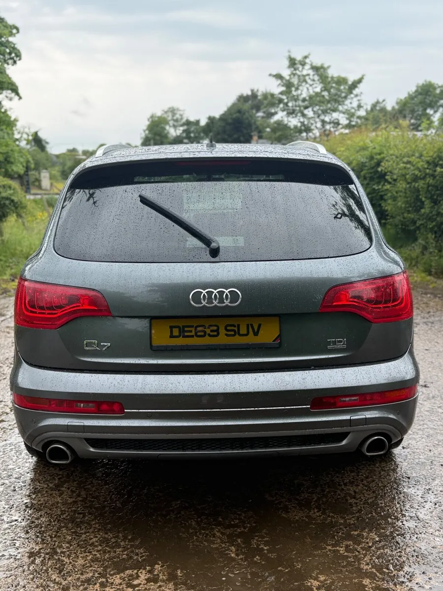 Audi Q7 2013 - Image 2