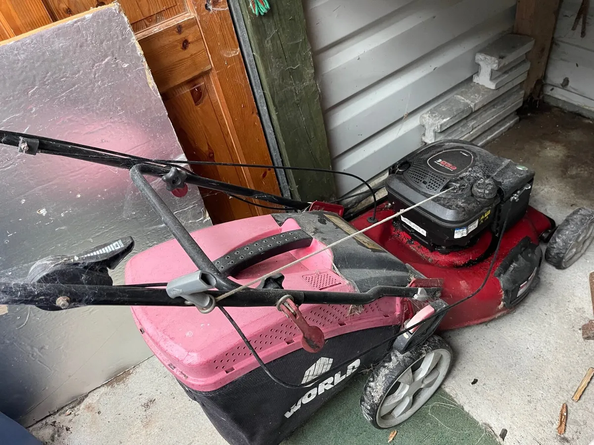 Lawn mower - Image 2