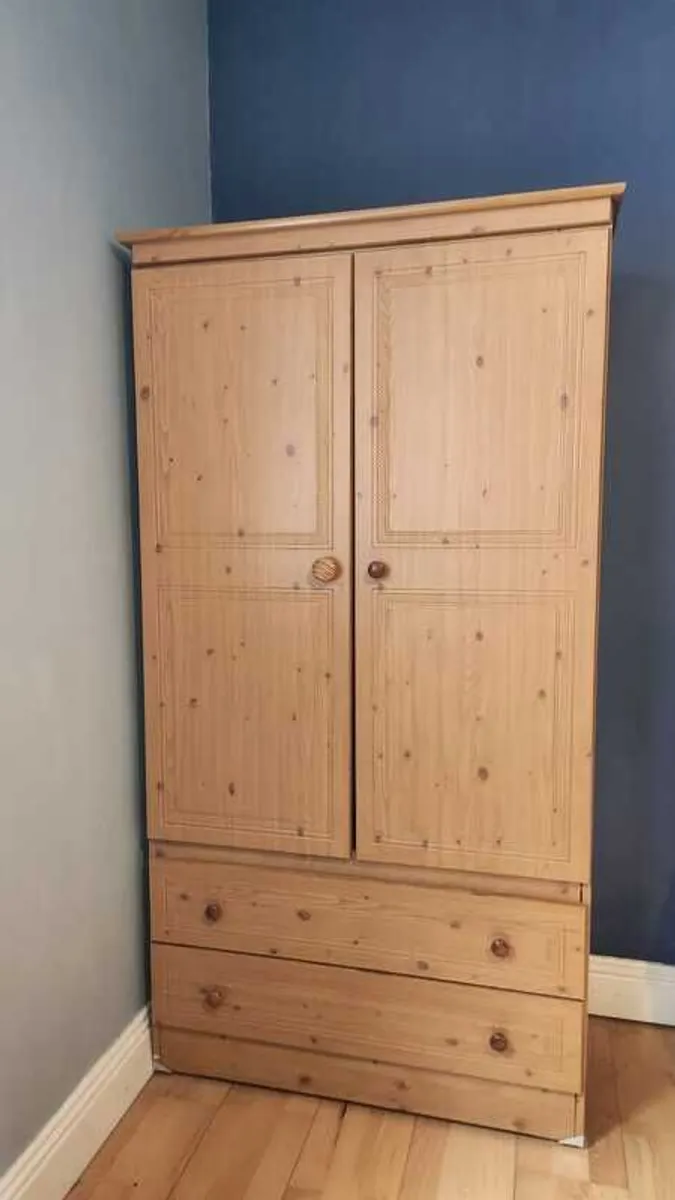Pine 2-Door Wardrobe with 2 drawers - Image 3