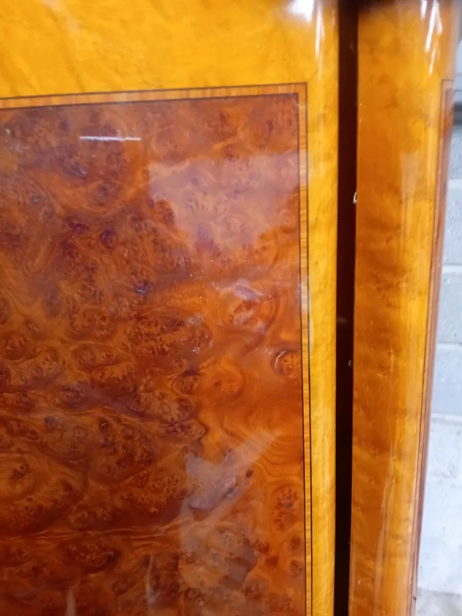 Italian inlay free to take away calls only please - Image 1