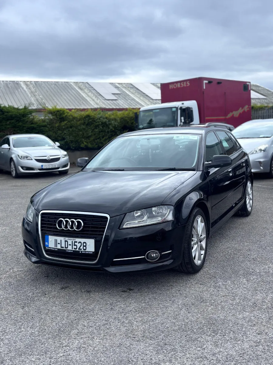 11 Audi A3 1.6 Tdi - Image 4