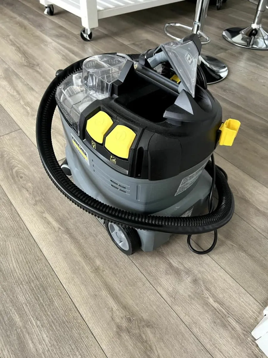 Karcher Puzzi 8/1 Professional cleaner - Image 4