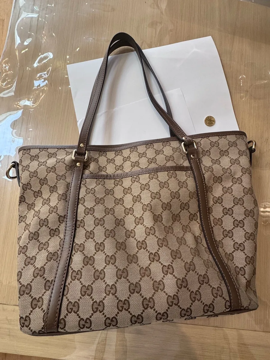 Gucci tote bag for sale - Image 2
