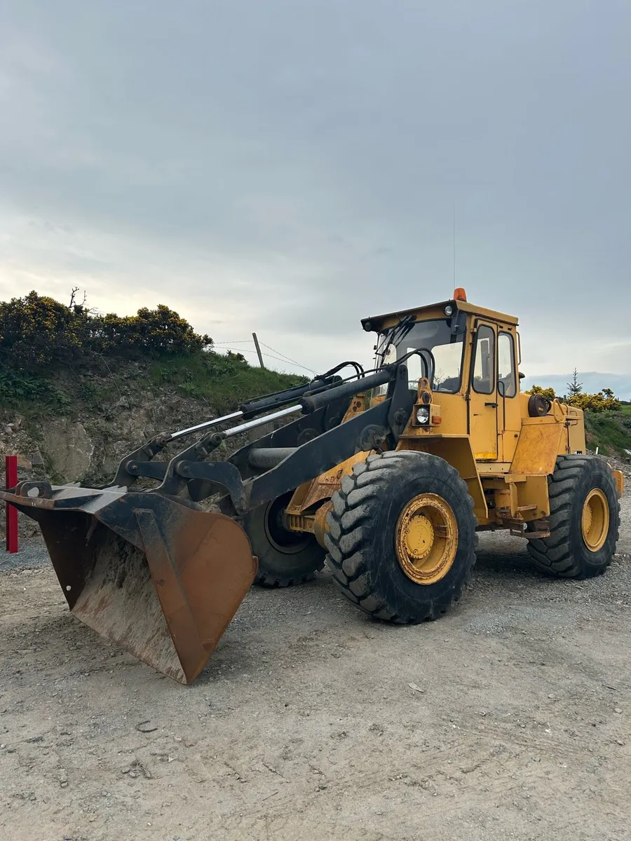 Volvo BM 4400 - Image 1