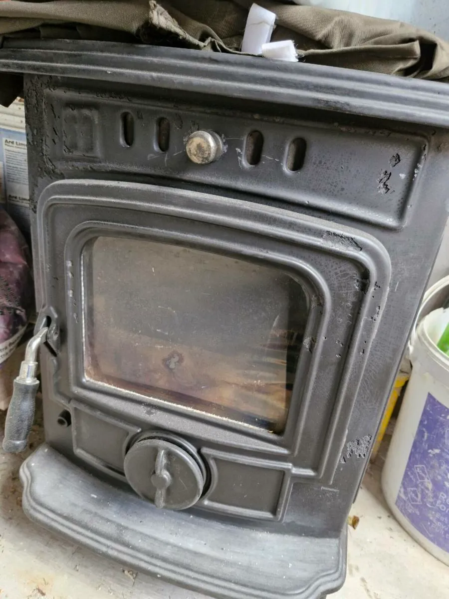 Stove - Image 2
