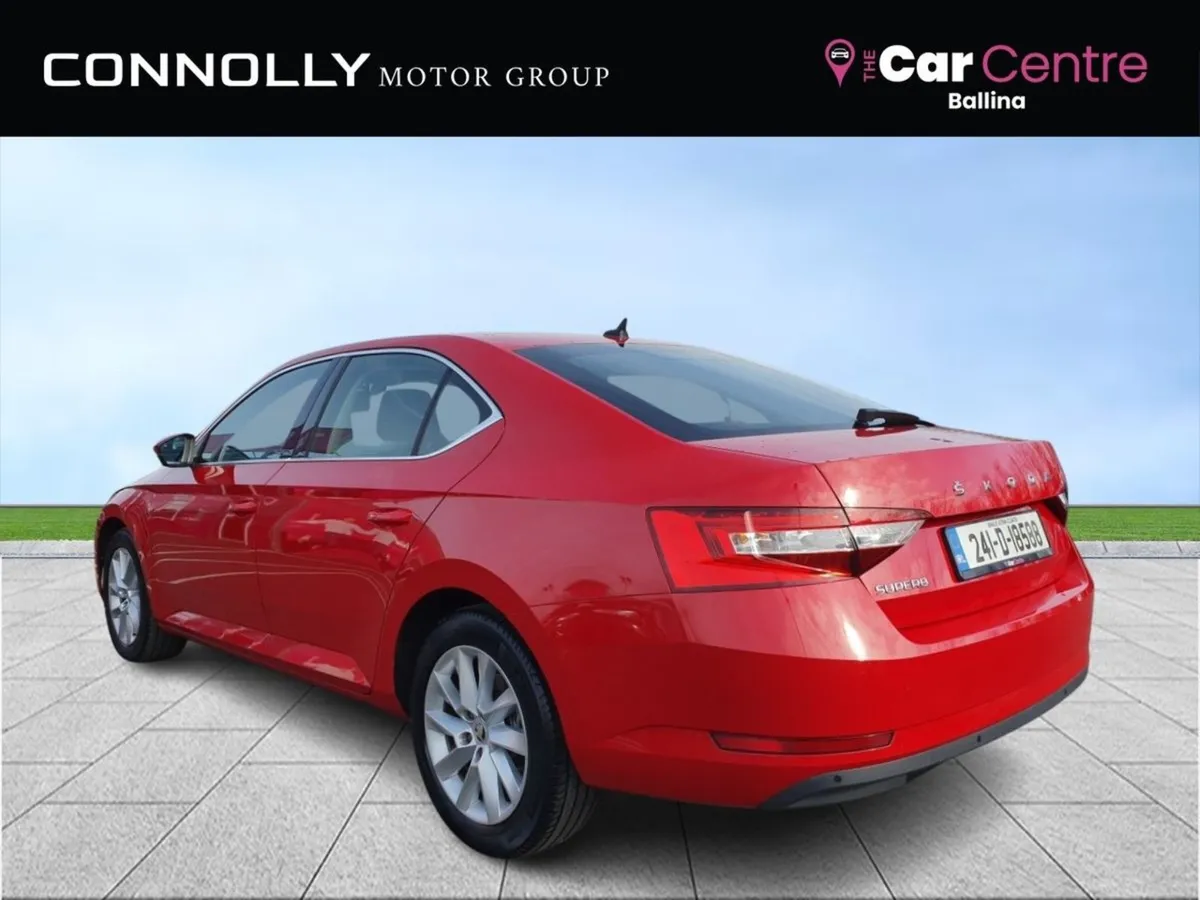 Skoda Superb Superb AMB 2.0tdi 150HP DSG - Image 2