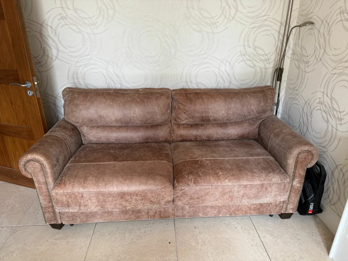 Luxury Sofa Bed – Excellent Condition – €1000 - Image 2