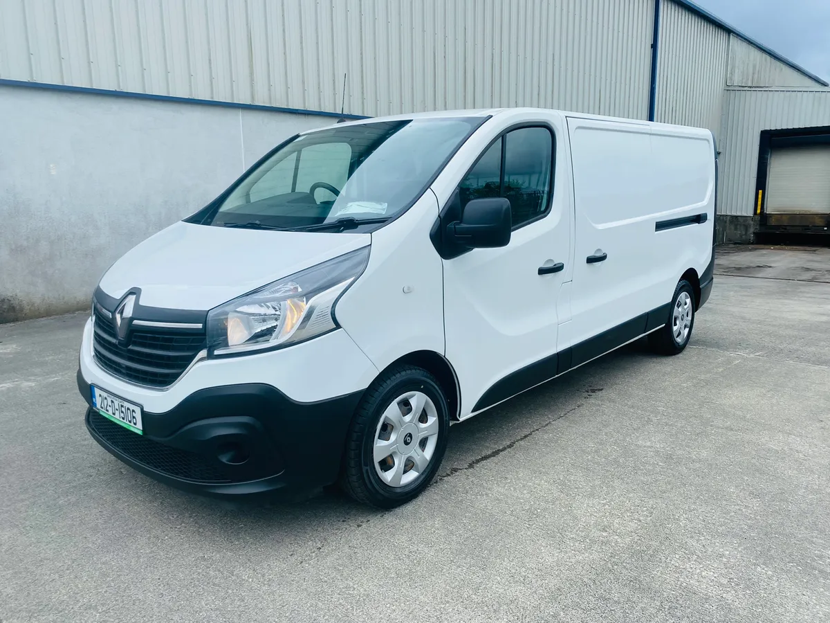 212 Renault Trafic 2.0 120bhp LWB €13,950 + VAT - Image 1
