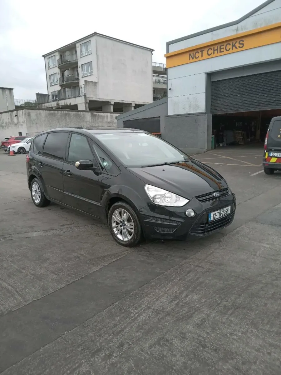 12 FORD S-MAX NCT 3/26 TAXED 8/25 €2950 ono - Image 1