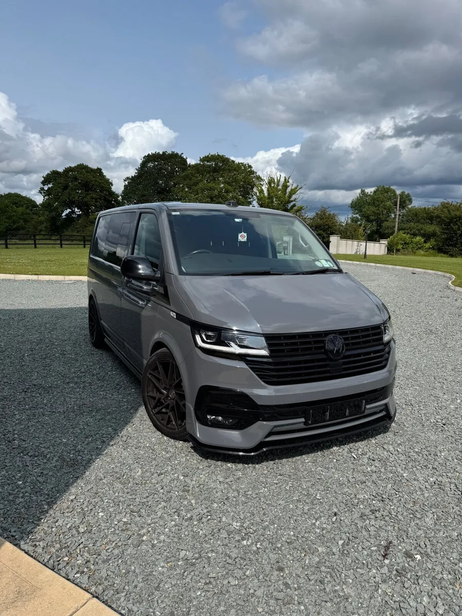 Volkswagen Transporter 2022 - Image 1