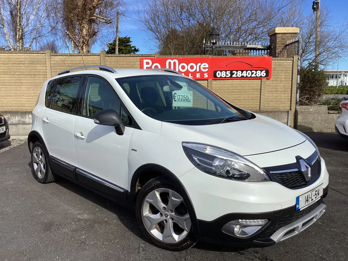 Renault Scenic ** SAT NAV - Image 2