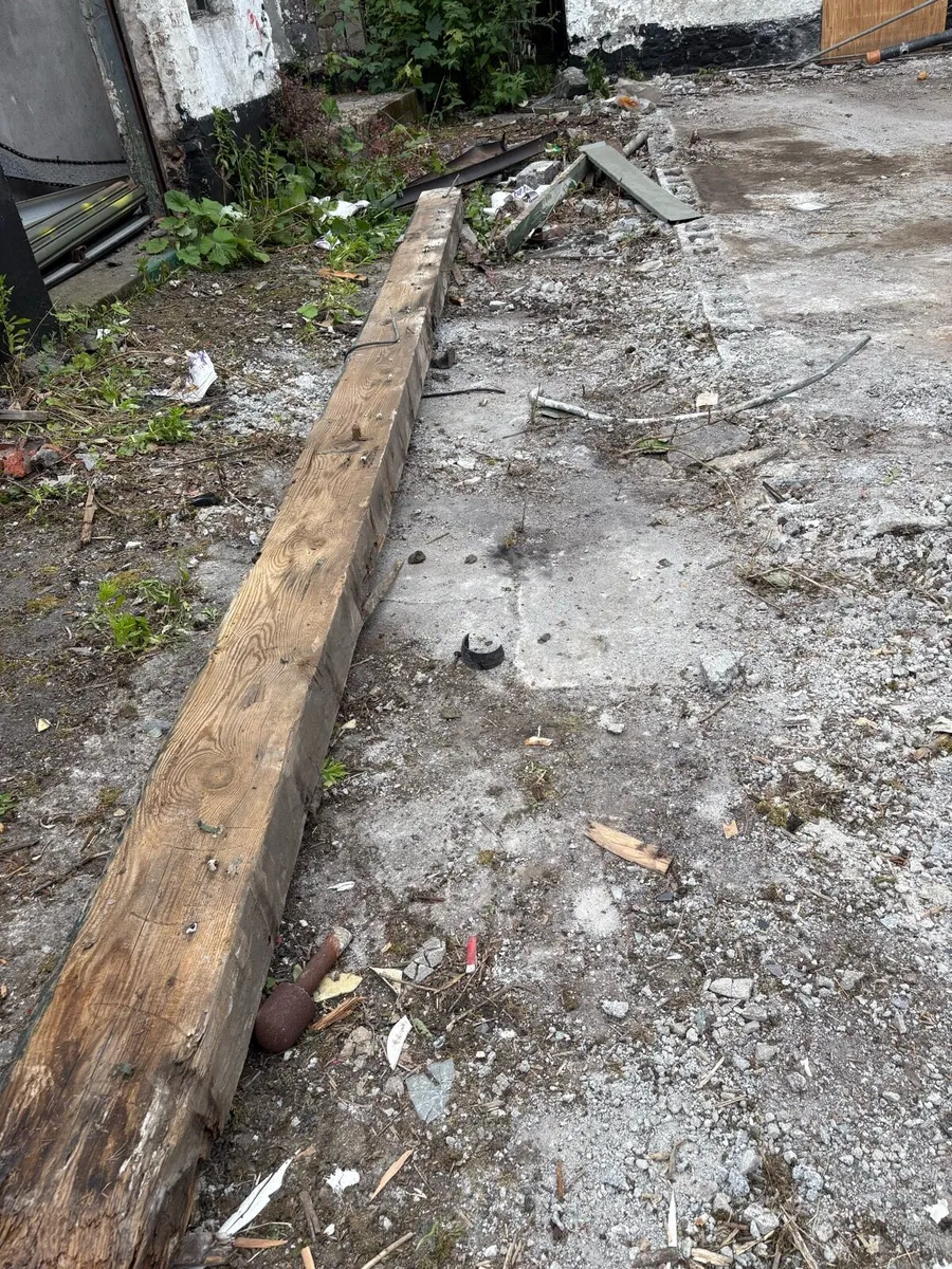 Timber/chimney stack - Image 4