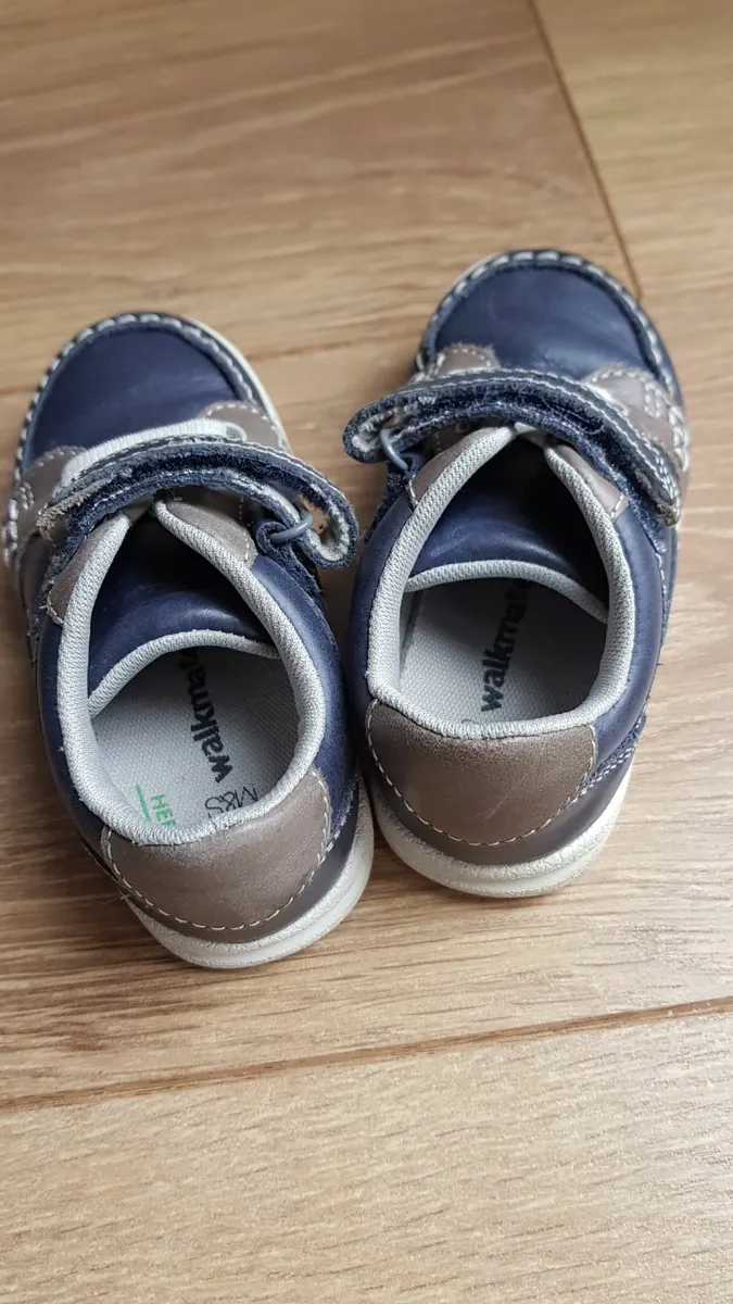 Toddler shoes –M&S leather -size UK6 - Image 2