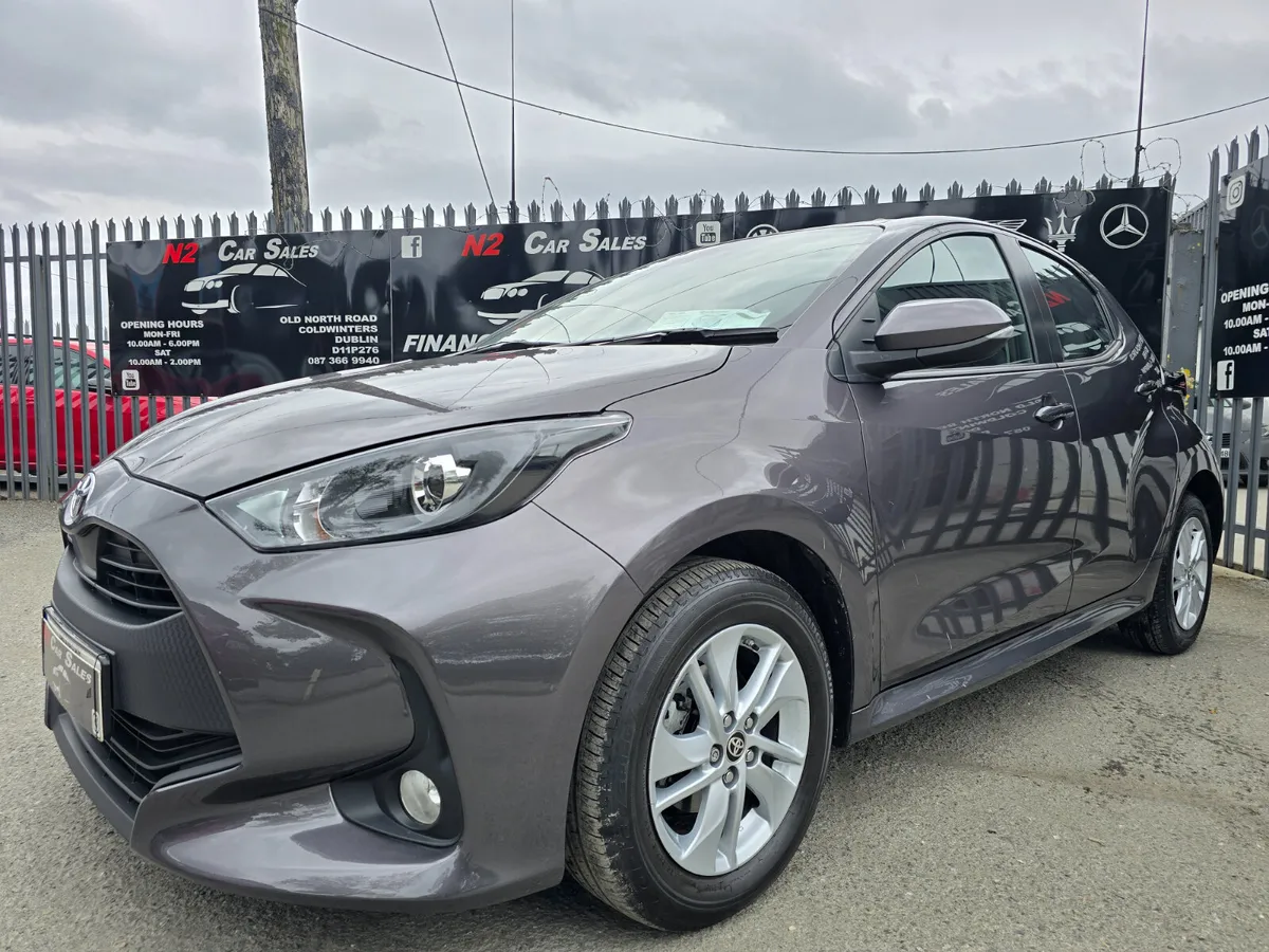 Toyota Yaris 2021 - Image 2