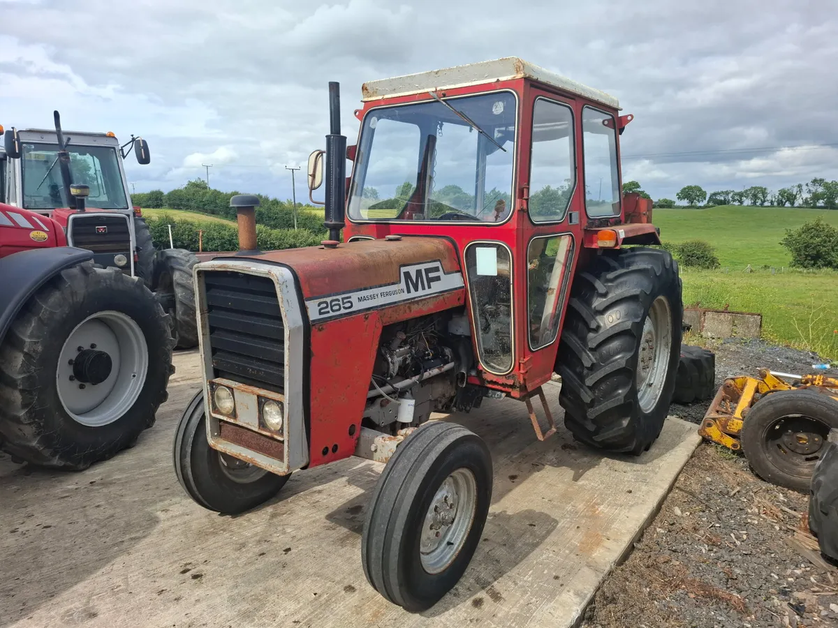 Massey Ferguson 265 - Image 1