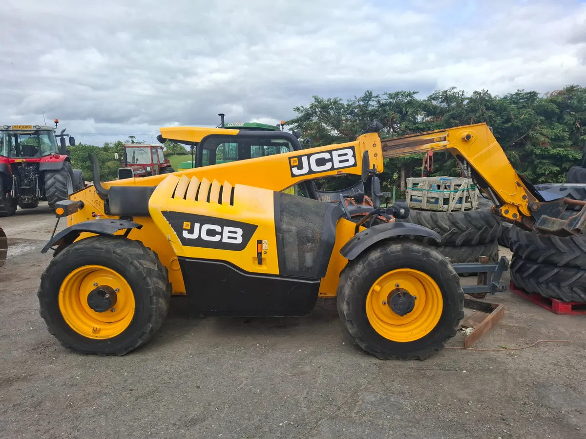 JCB 527 - 58