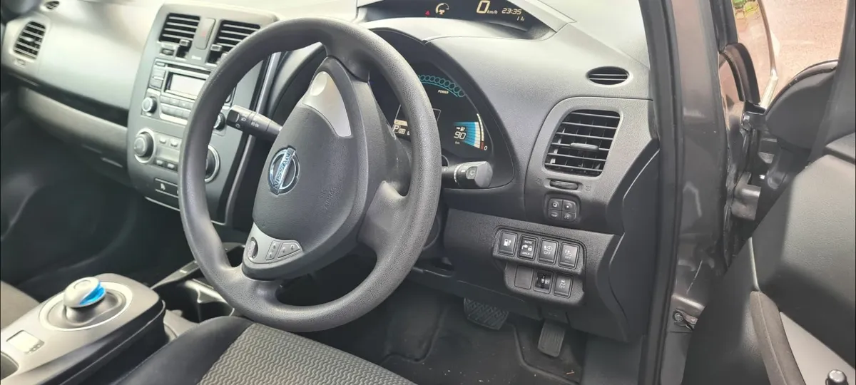 Nissan Leaf 2016 - Image 4