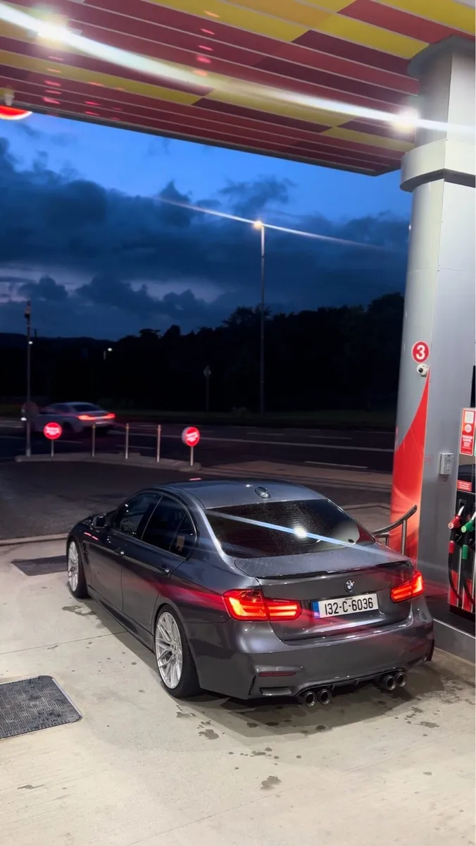 3 series F30 low kms - Image 1