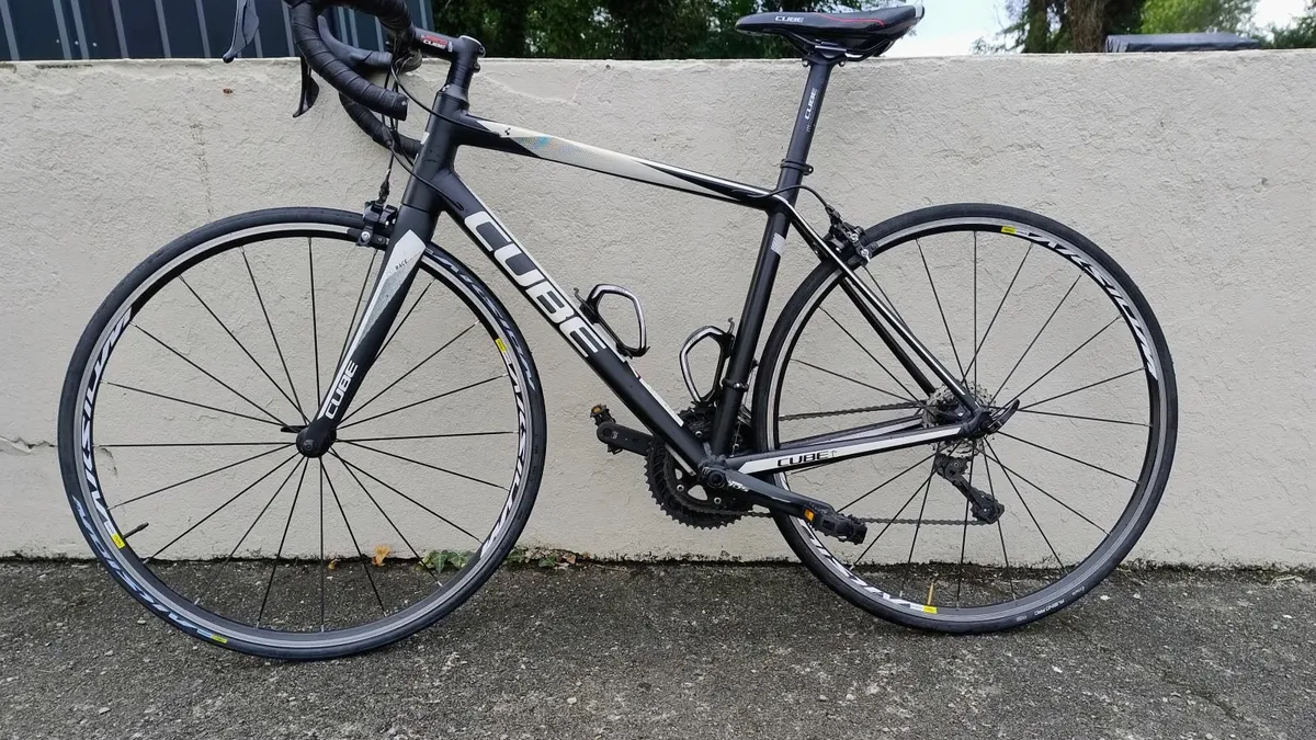 CUBE Road Bike - Image 4