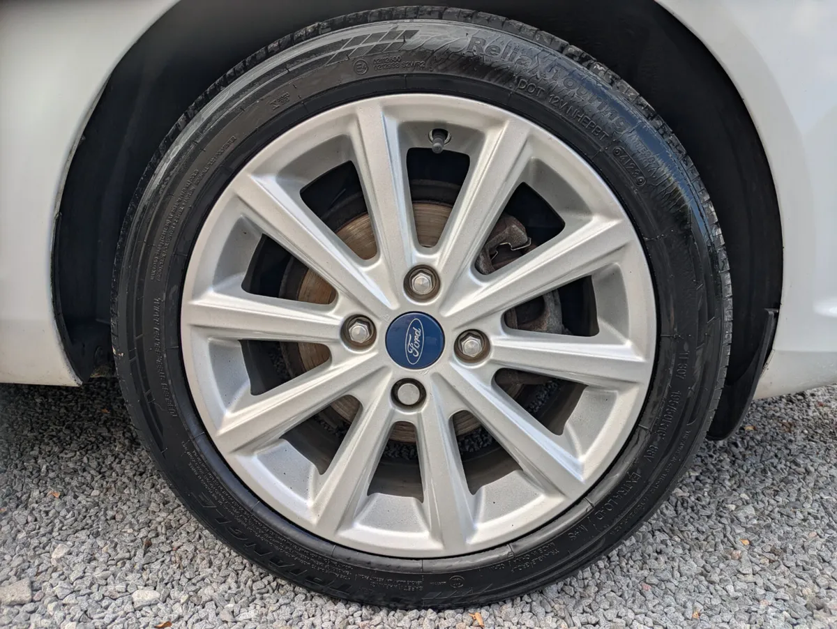 Ford Fiesta 1.0 EcoBoost Titanium NCT & TAX - Image 4