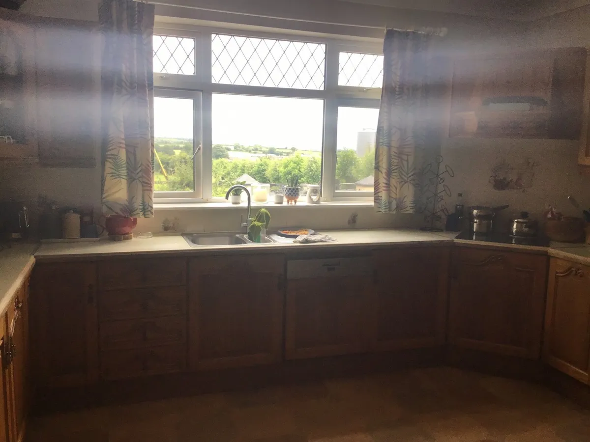 Kitchen - Image 2