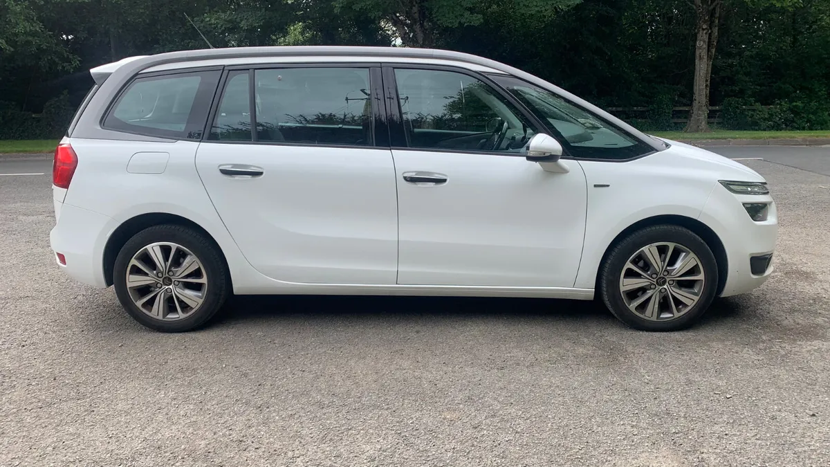 Citroen C4 2014 7 Seater ! - Image 2