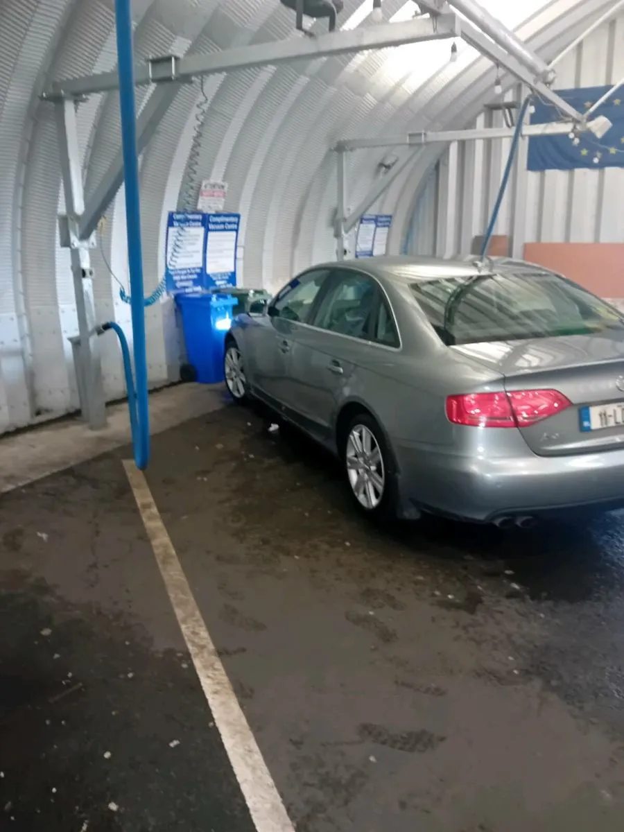 11 audii a4  ncdtd and taxed - Image 3