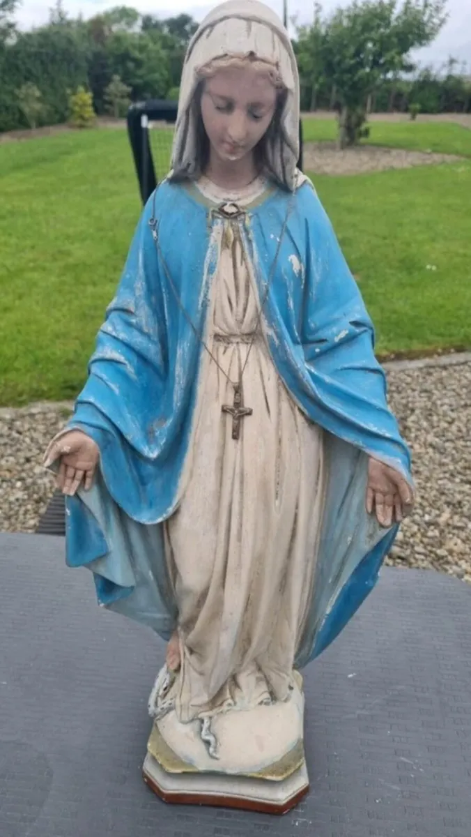 Ourlady statue - Image 1