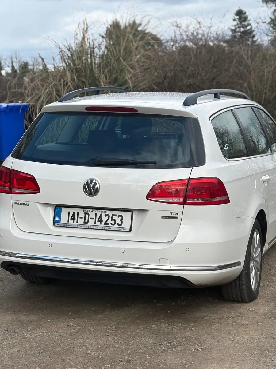 Volkswagen Passat 2014 - Image 3